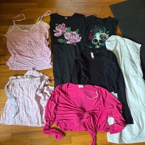 Assorted Women's Clothing Bundle XXL t shirt pajama tops dress